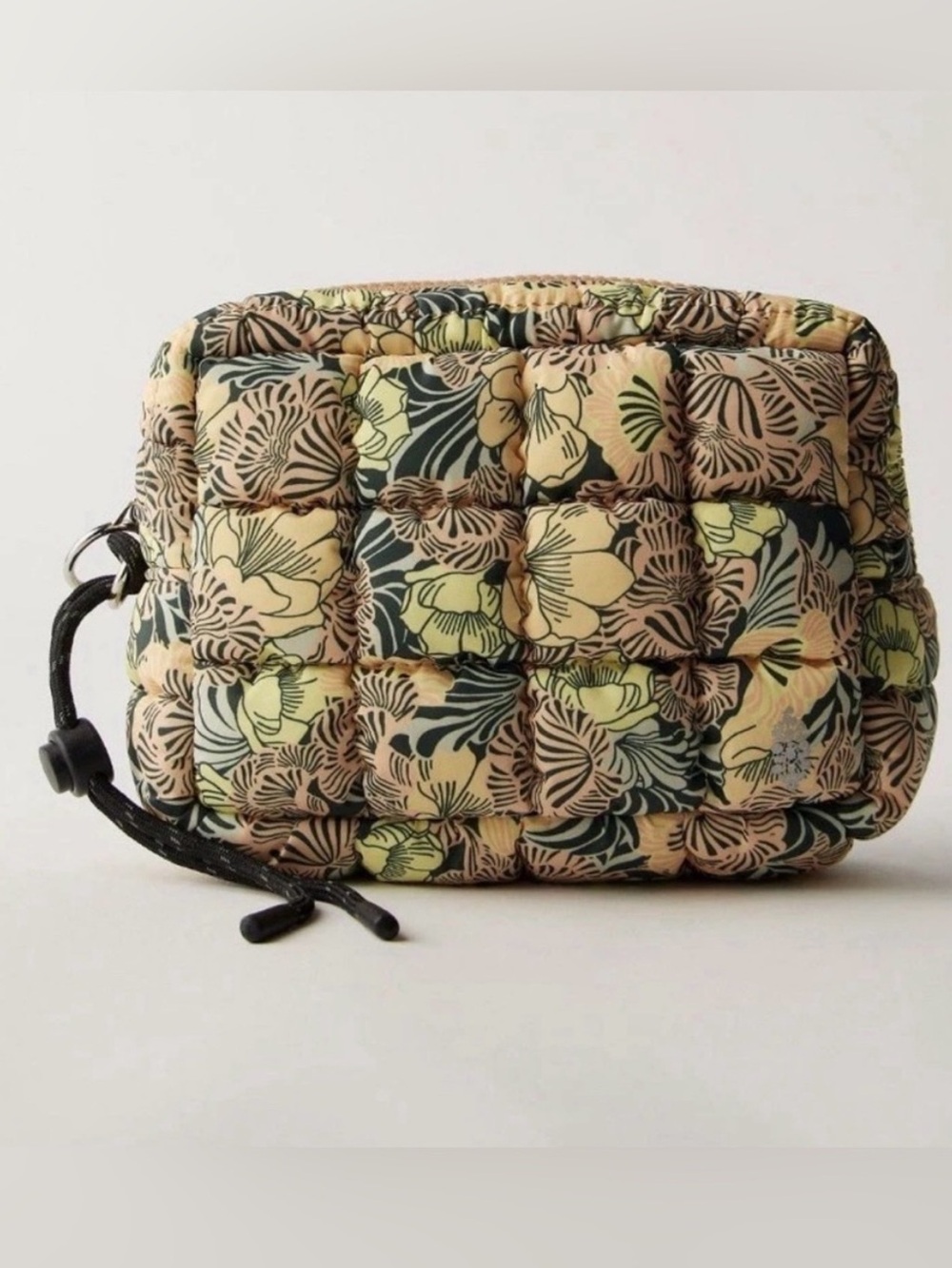 FP Movement Printed Mini Case/Dense Floral